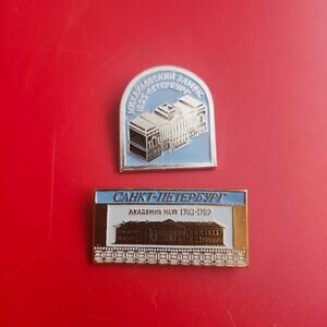 Lot 2 Vtg Soviet Russia Pins St Petersburg Landmarks Enamel Lapel Badges USSR